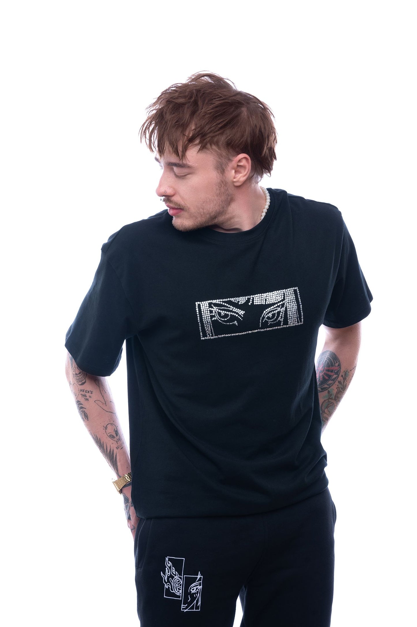 Devil's Gaze Cropped Oversized Tee